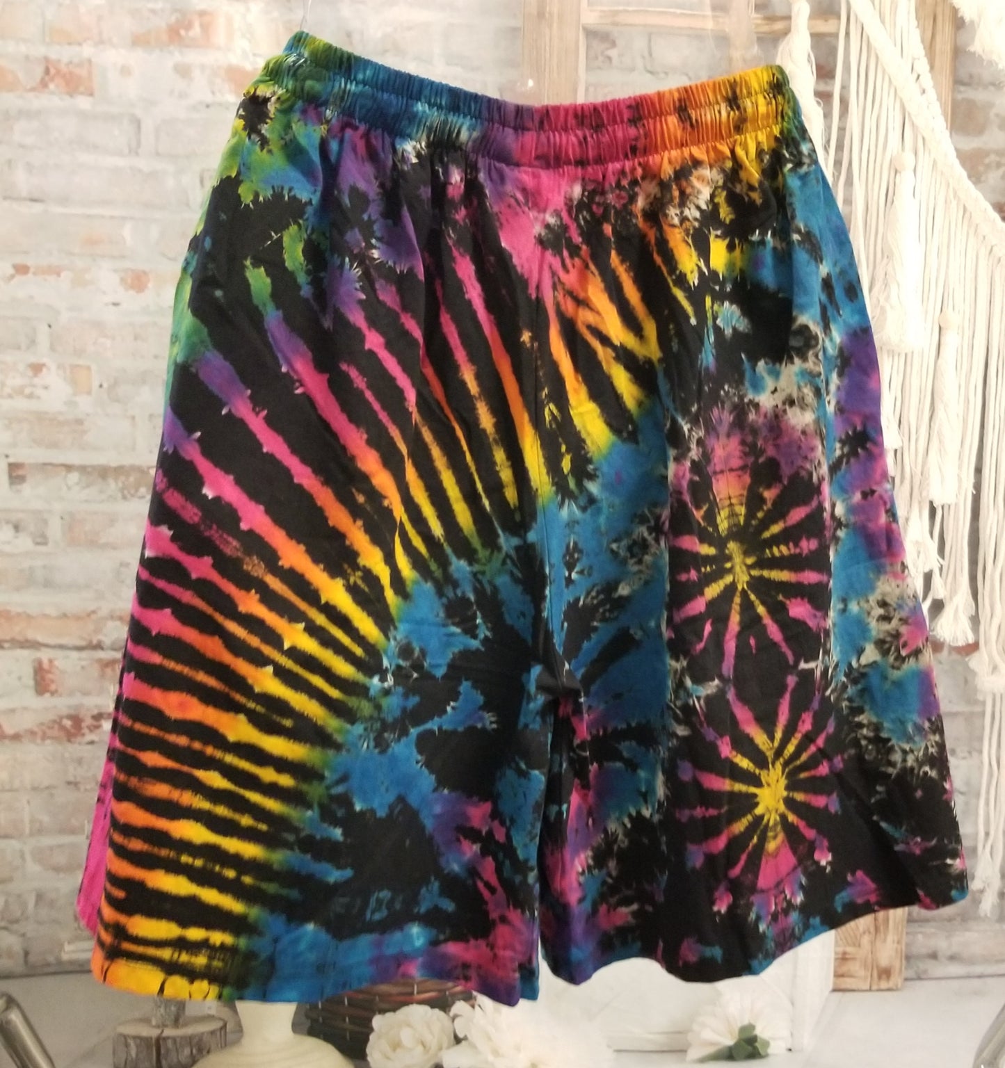 Mens tie dye shorts with drawstring and pockets back