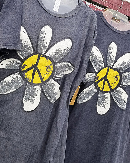 vintage style daisy tee shirts at the boho hippie hut