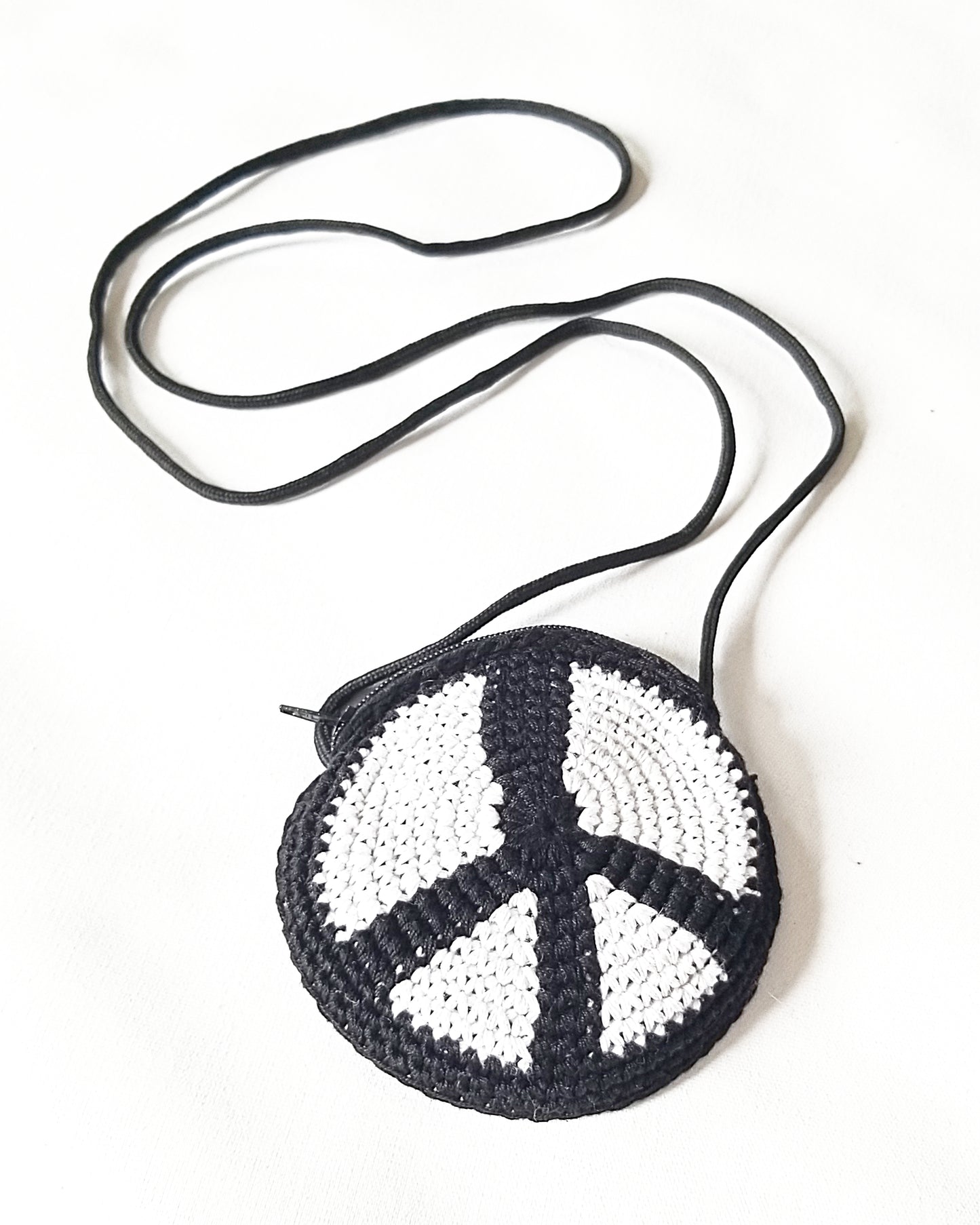 white crochet peace sign coin purse at the boho hippie hut